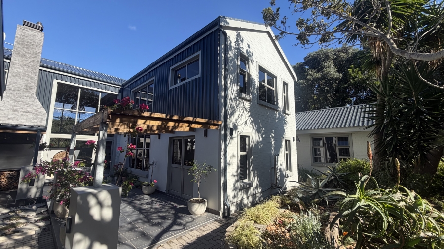 4 Bedroom Property for Sale in Wilderness Central Western Cape